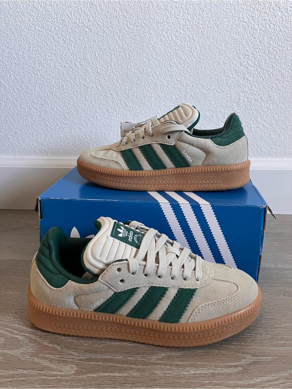 adidas Kids Sneakers in Beige and Dark Green